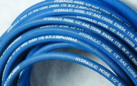 What should I do if the vulcanized label is difficult to remove from the mold?